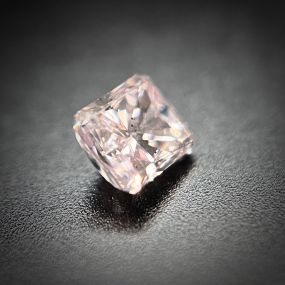 0.17 GIA Fancy Brown Pink SI2