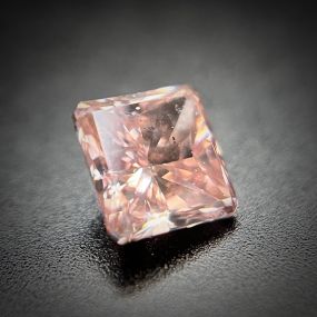 0.30 GIA Fancy Brownish Orangy Pink SI2