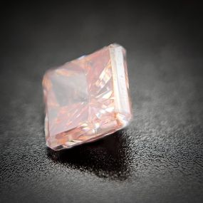 0.30 GIA Fancy Brownish Orangy Pink SI2